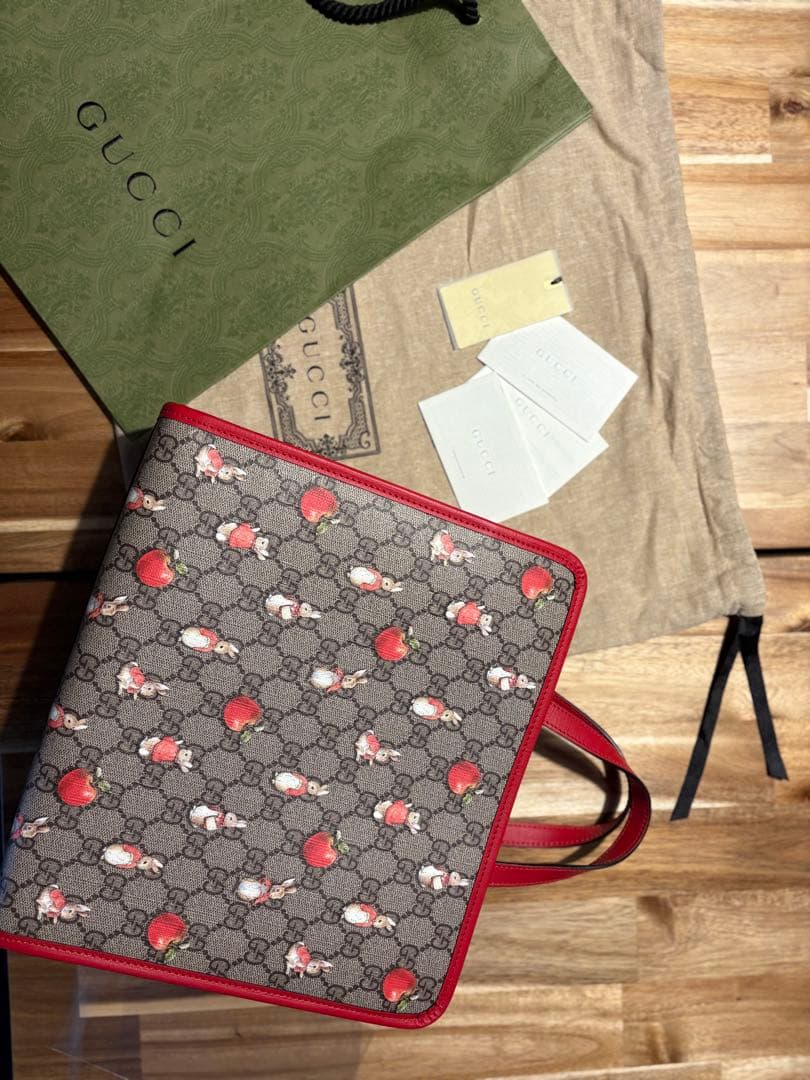 GUCCI ピーターレビット 限定トートバッグ