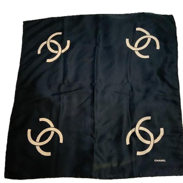 CHANEL ブラック スカーフ シルク タグ無し 本物保証