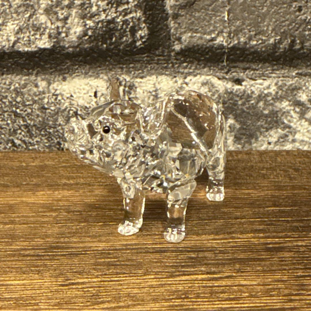 スワロフスキー 子ブタ