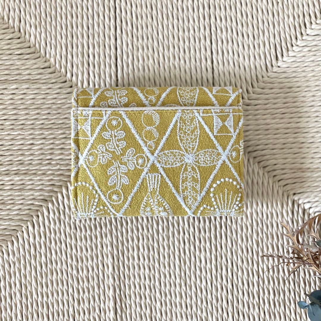 ⚮̈ミナペルホネン　symphony mustard コンパクトウォレットS 財布