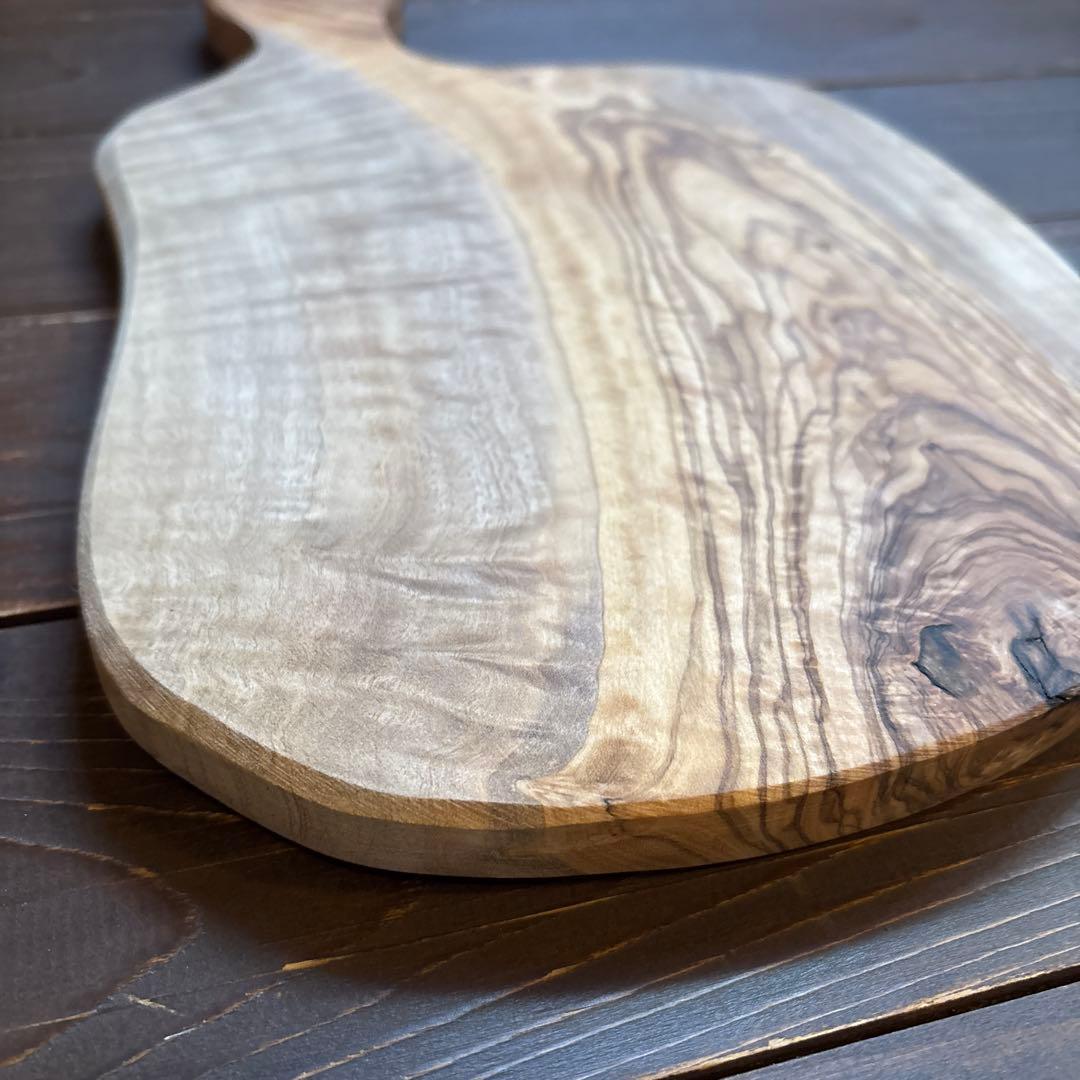 オリーブの木　まな板　超幅広+持ち手付