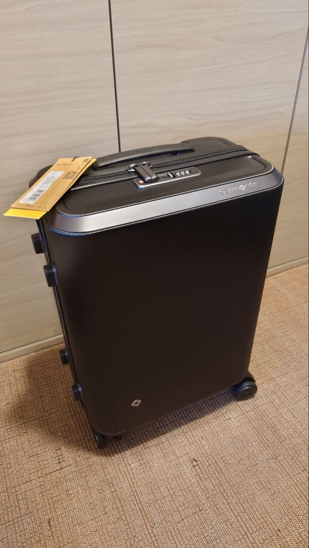 Samsonite スーツケース エヴォアゼット・スピナー55 ブラック