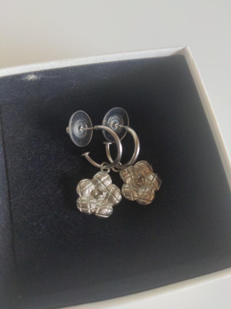 CHANEL 花モチーフ フープピアス　【中古品】【美品】【レア】