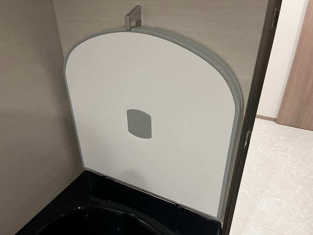 アーチ型 ホワイト風呂ふた 取手有り　一条工務店