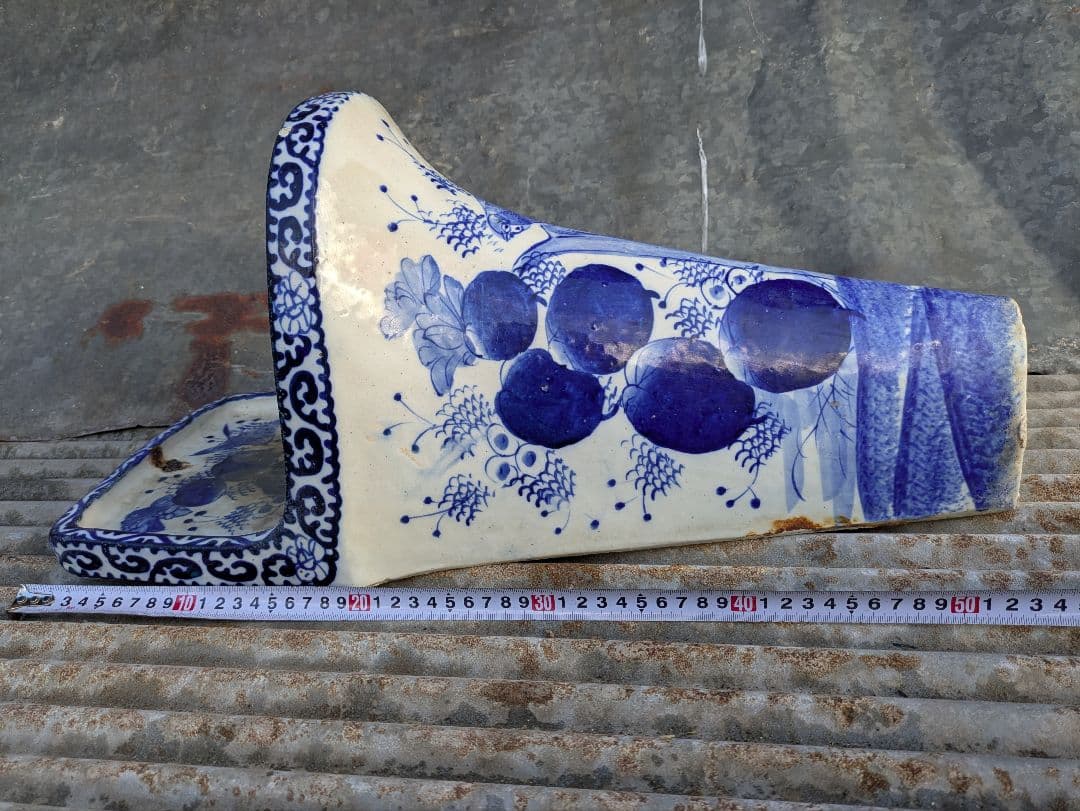 【交渉中】古便器　小便器　セット　青と白の花柄　古道具　アンティーク　伊万里焼