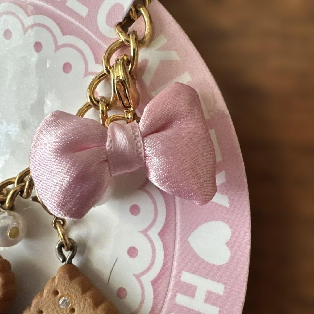 ハローキティ ブレスレット　チャーム付き