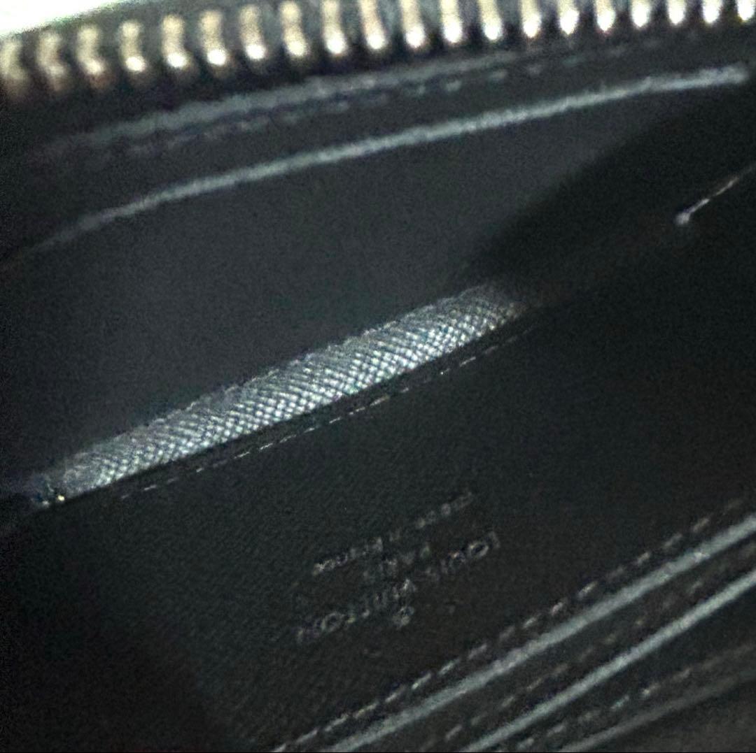 天*吏様 ルイヴィトン モノグラムエクリプス ジッピーパース ヴェルティカ