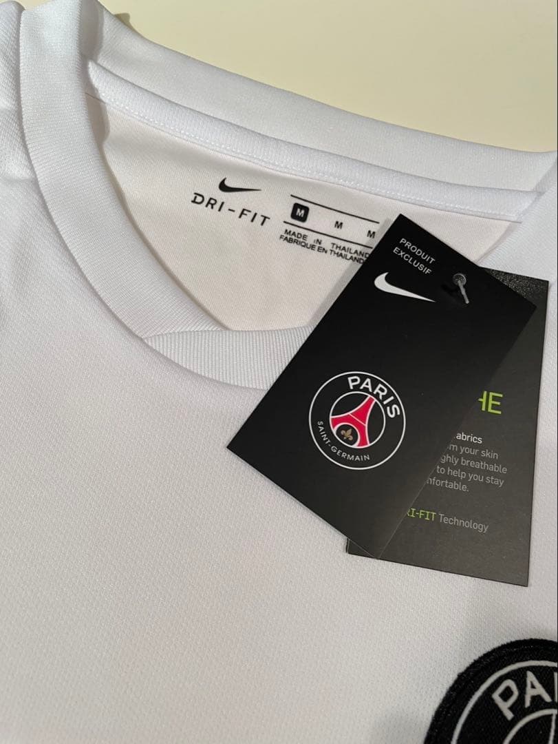 Balmain ナイキ　コラボ　Tシャツ　パリサンジェルマン