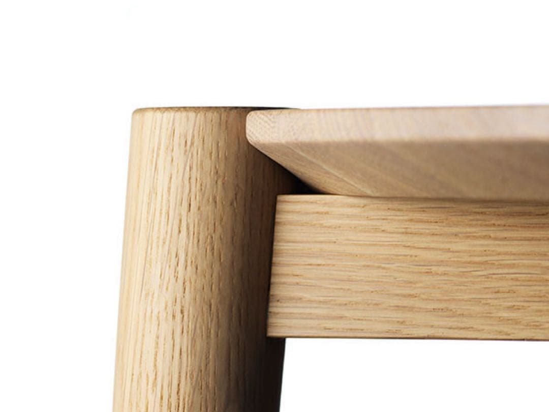 新品未使用　フライミー購入　モブラー　木製丸テーブル　おしゃれ