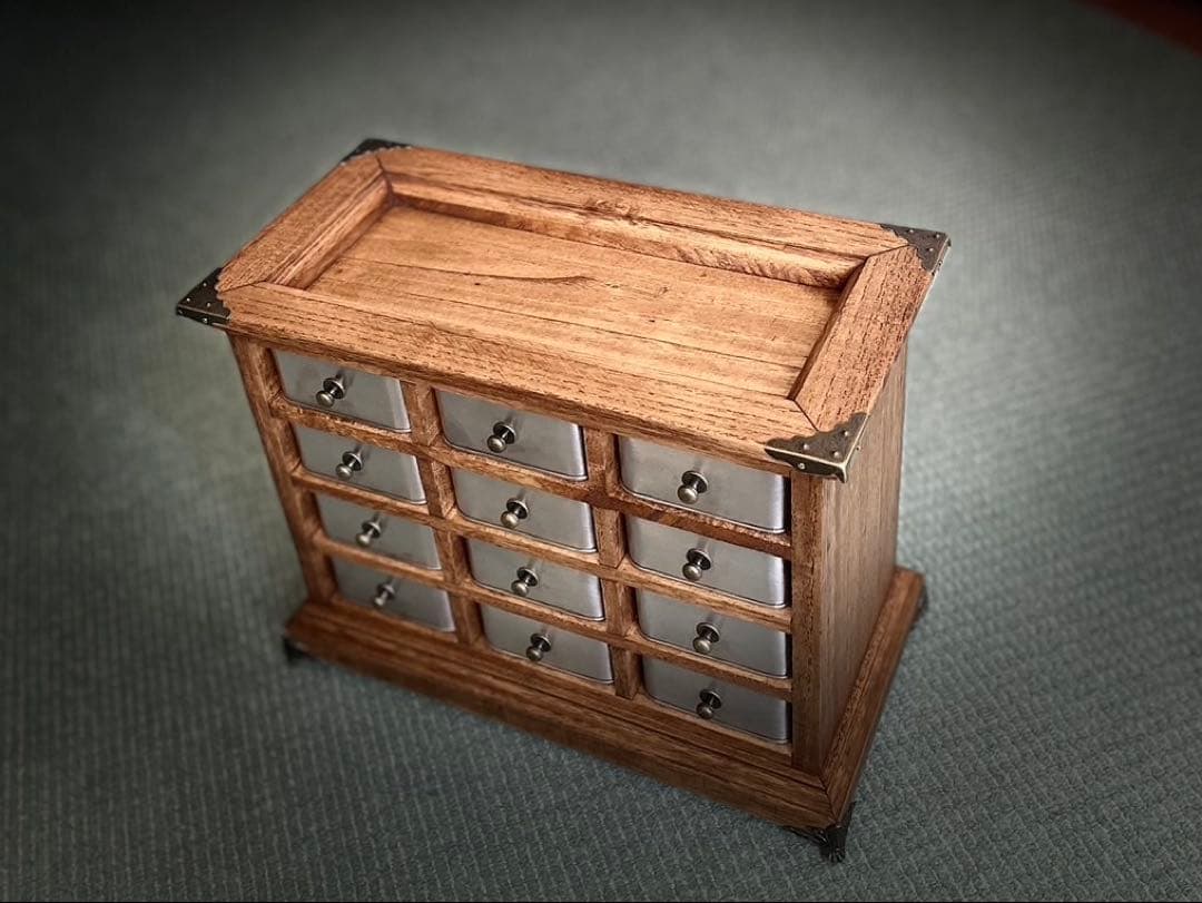 ヴィンテージ　アンティーク調　ハンドメイド　キャビネット　ジュエリーBOX