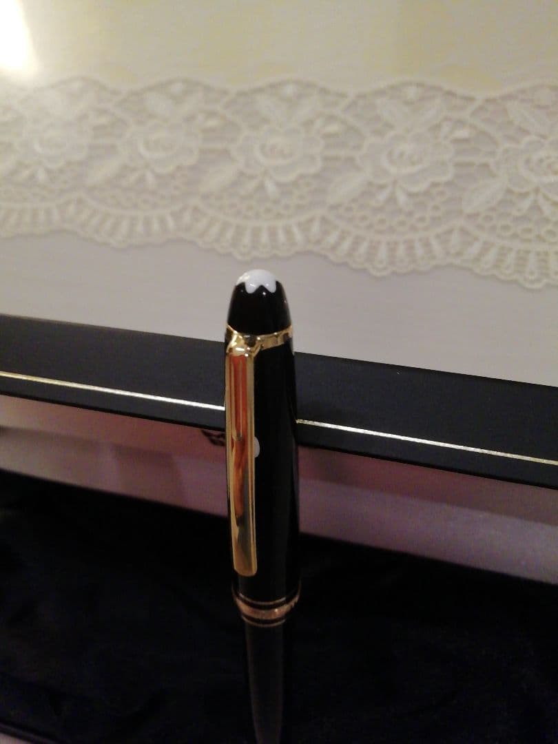 MONT BLANC ボールペン２本　シャープペンシル1本　ケースの4点セット