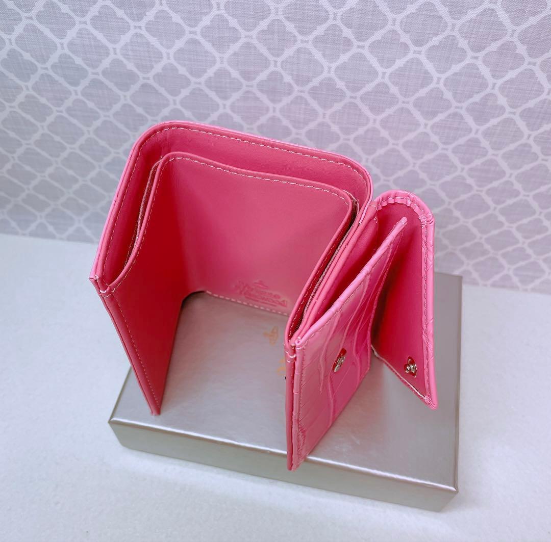 新作✨️【内柄も素敵☆最新】Vivienne Westwood 三折財布 ピンク