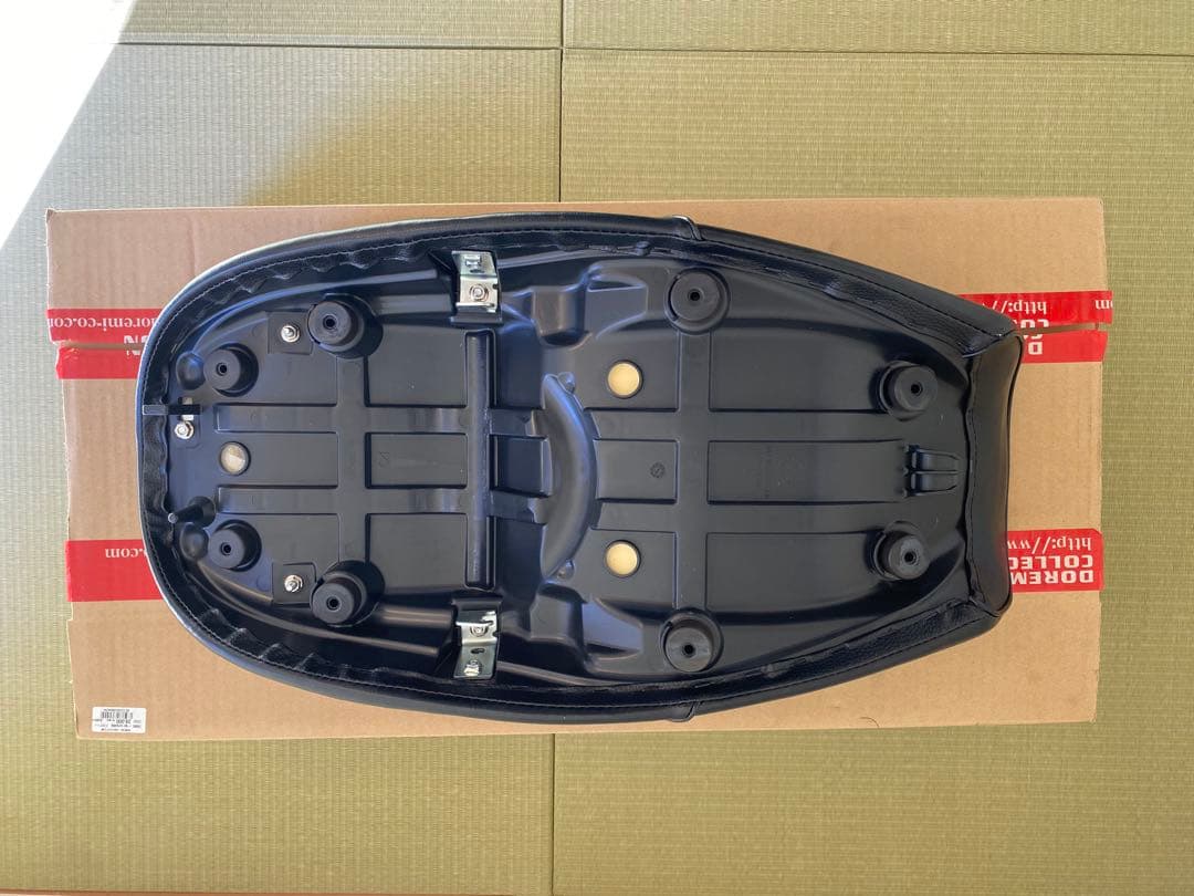 Z900rs ドレミコレクション　シート Z1タイプ　ノーマルカウル用