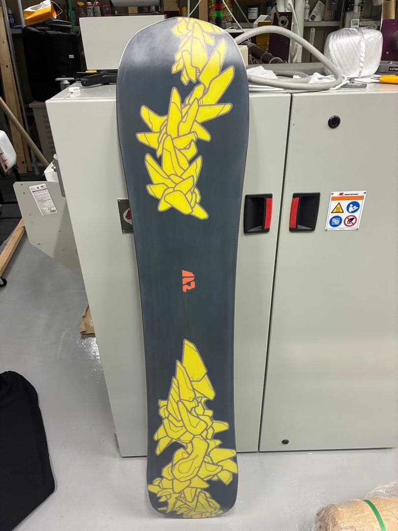 SAVANDER DEEPEN パウダーボード