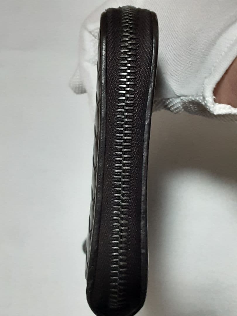 ボッテガヴェネタ　BOTTEGA VENETA　長財布　ラウンドファスナー
