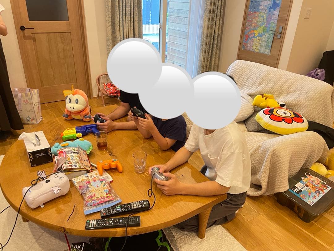 円形木製テーブル　半円