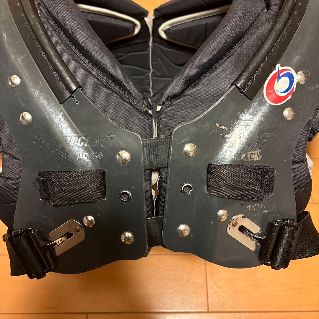 Douglas アメフト ショルダーパッド レガシーJD