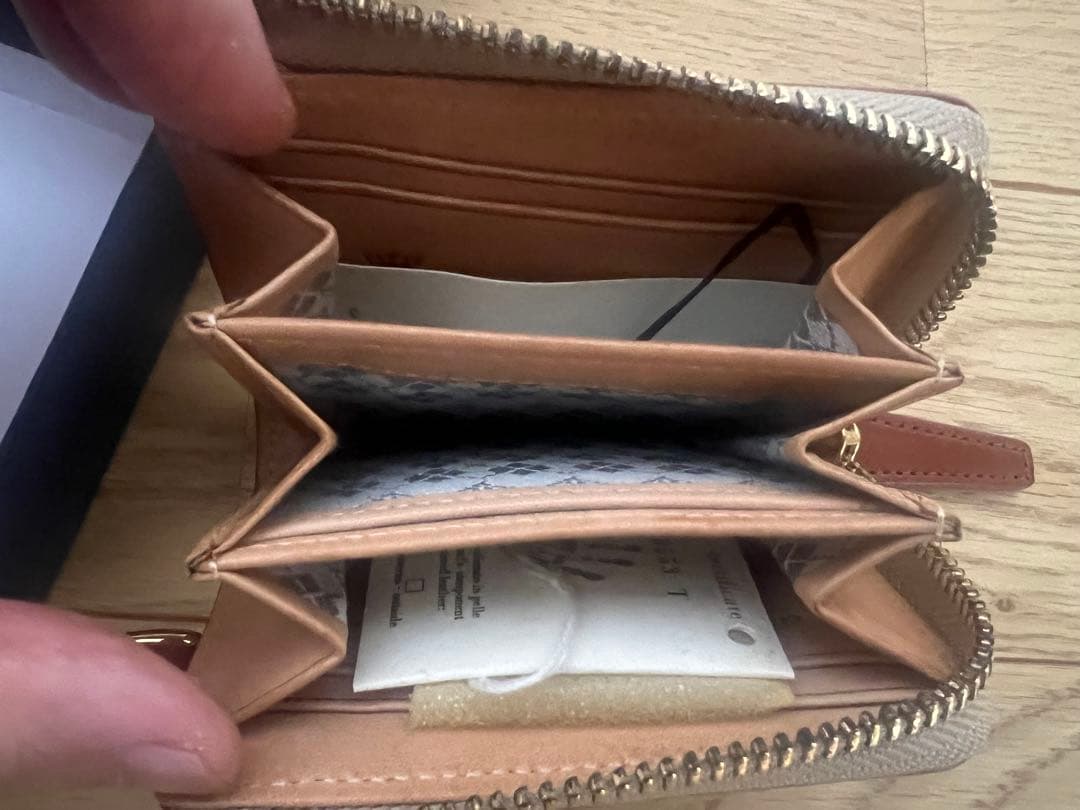 P.I.D 定期入れ　小銭入れ　ケース