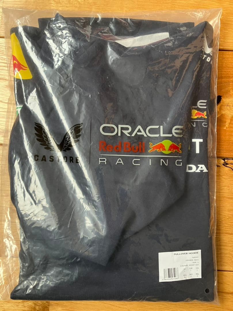 オラクル　レッドブルレーシング　パーカー　Lサイズ