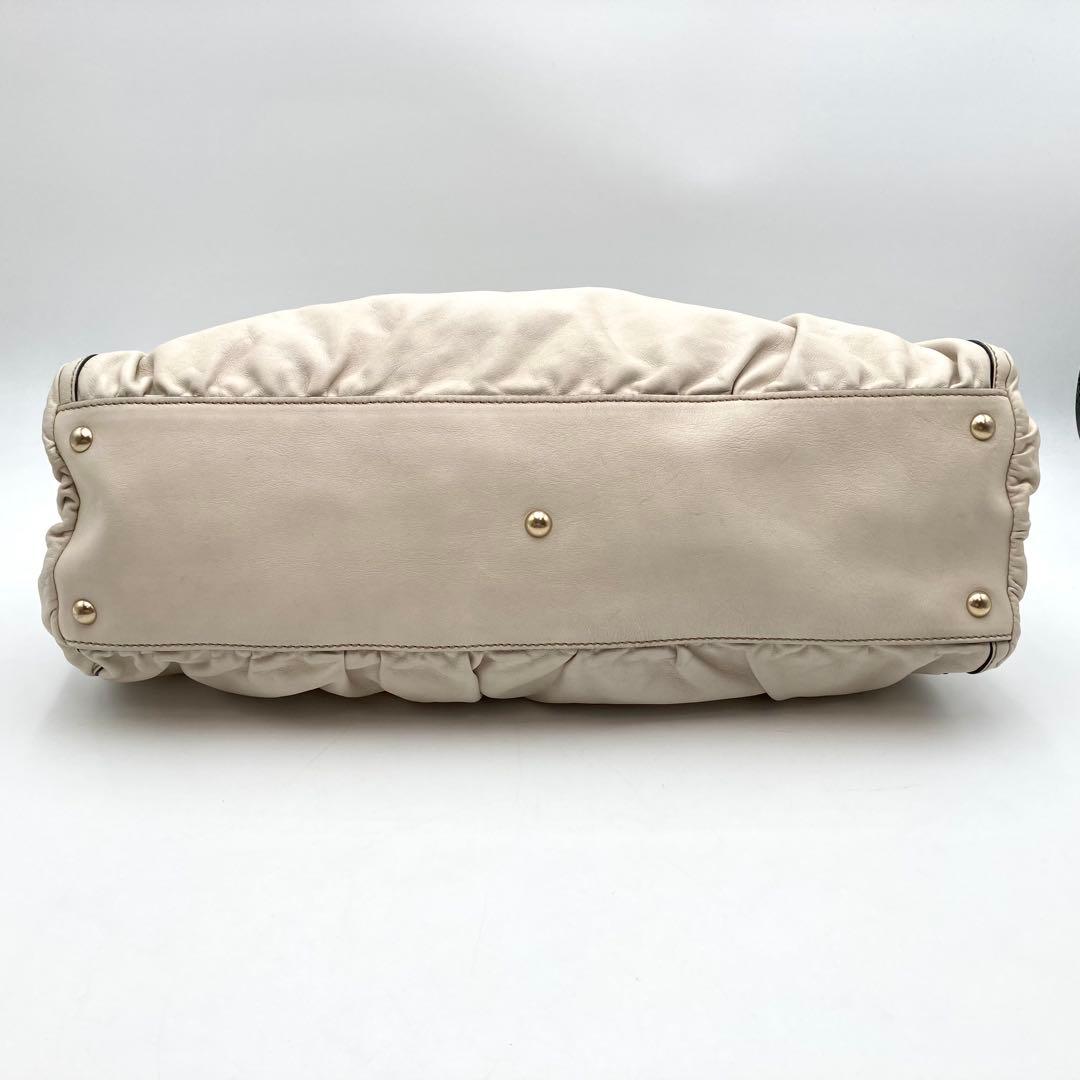 ふぉん✨GUCCI アビー トートバッグ 本革 アイボリー 大容量 ロゴ