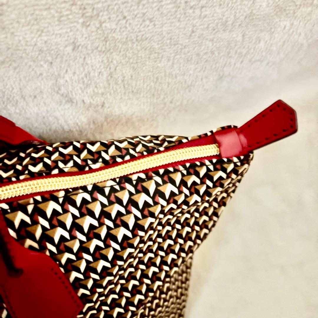 極美品✨️ロベルタピエリ トートバッグ タタミ 赤 収納◎ A4可