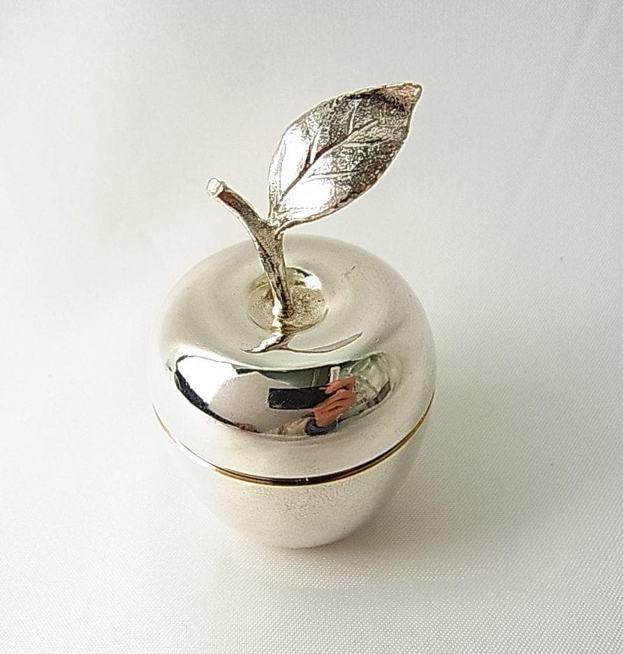 正規品希少美品ティファニー　MAKERS　アップル小物入れスターリングシルバー製