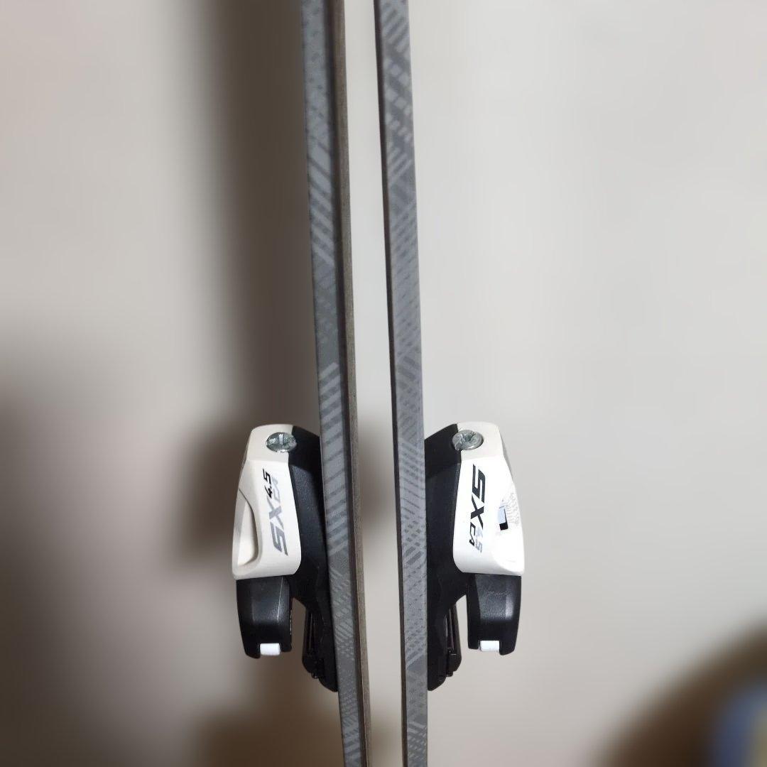 美品　Hart スキー板 ピンク グレー