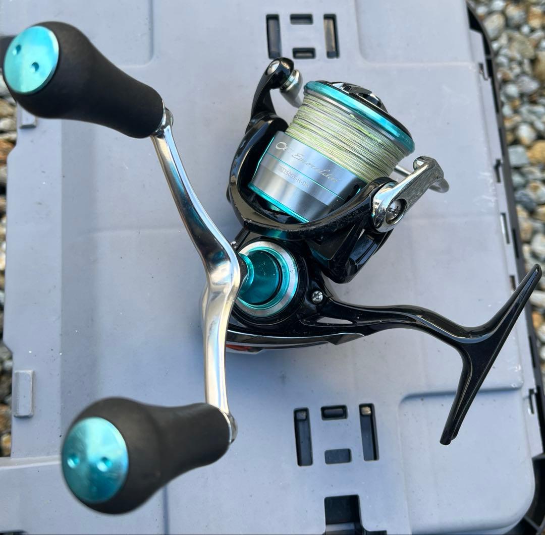 H*T様 エメラルダス LT2500S-H-DH スピニングリール