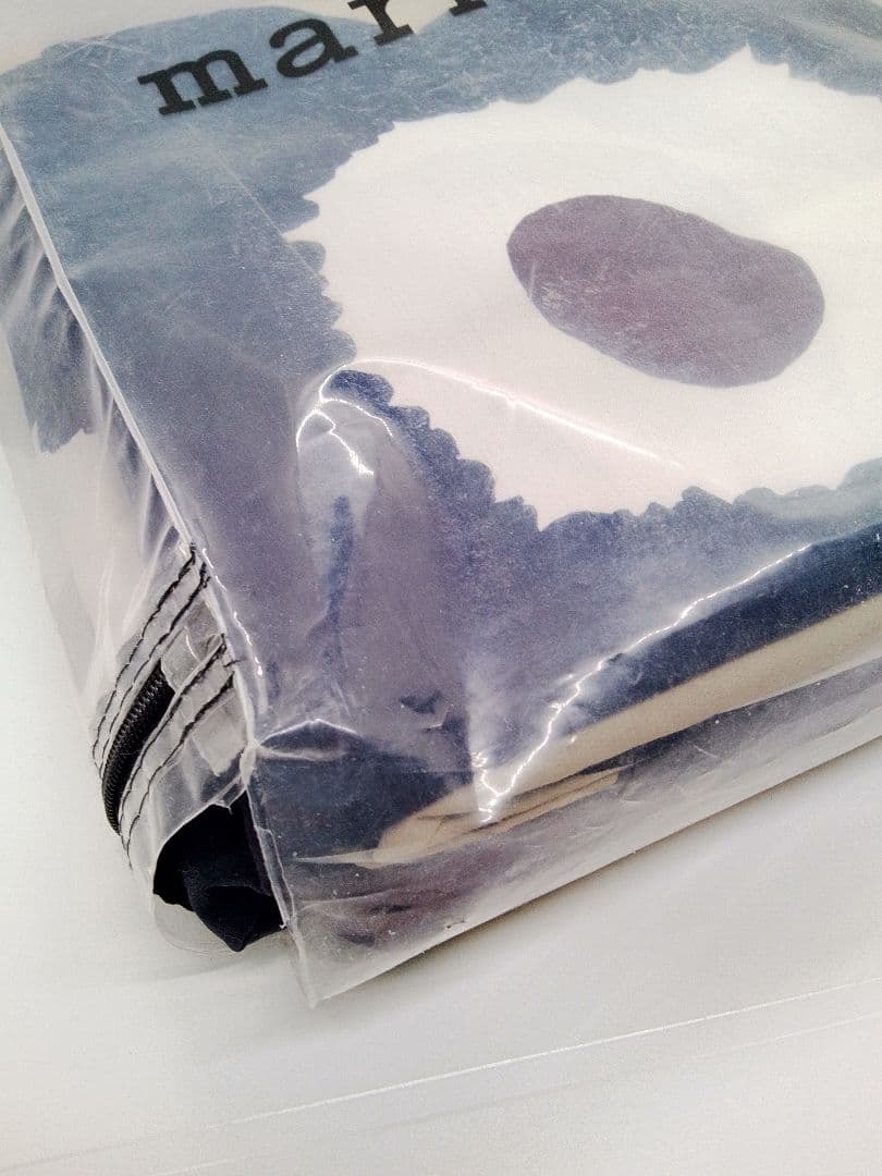 マリメッコ　ウニッコ　枕布団カバーセット　クイーンサイズ