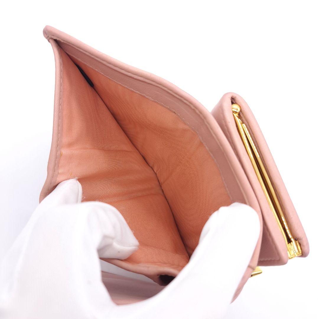 miu miu ミュウミュウ マテラッセ がま口 三つ折り財布 ORCHIDEA