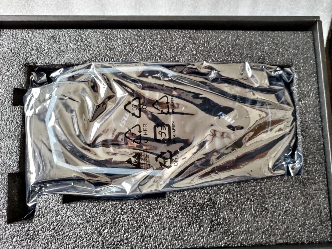 グラフィックボード・グラボ・ビデオカード MSI GeForce RTX2070 ARMOR 8G