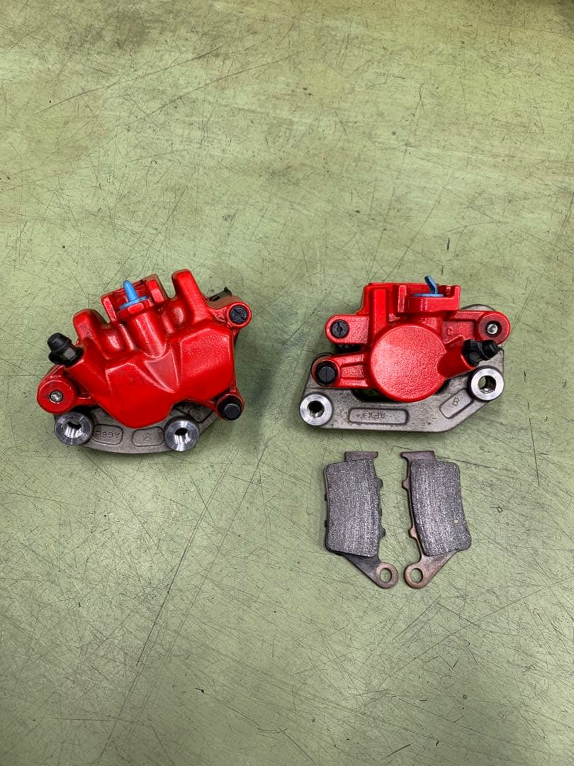 マジェスティS 純正ブレーキキャリパー　前後　sg52j 美品☆ おまけ付き☆