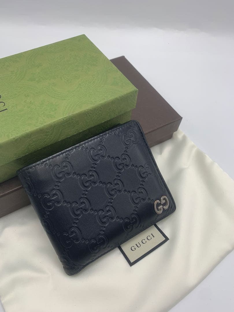 美品　グッチ　シマレザー　ドリアン　二つ折り財布　ブラック　金具　メンズ　GG