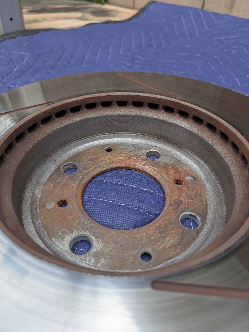 無限 フィット3 ブレーキローター 5本スリット