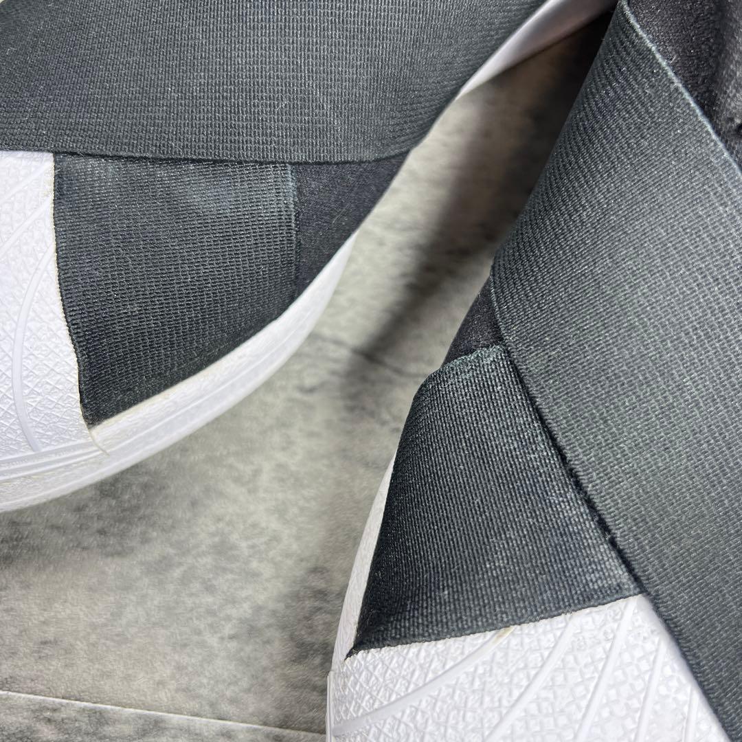 【アディダス】（22.5）スーパースター スリッポン ブラック FW7051