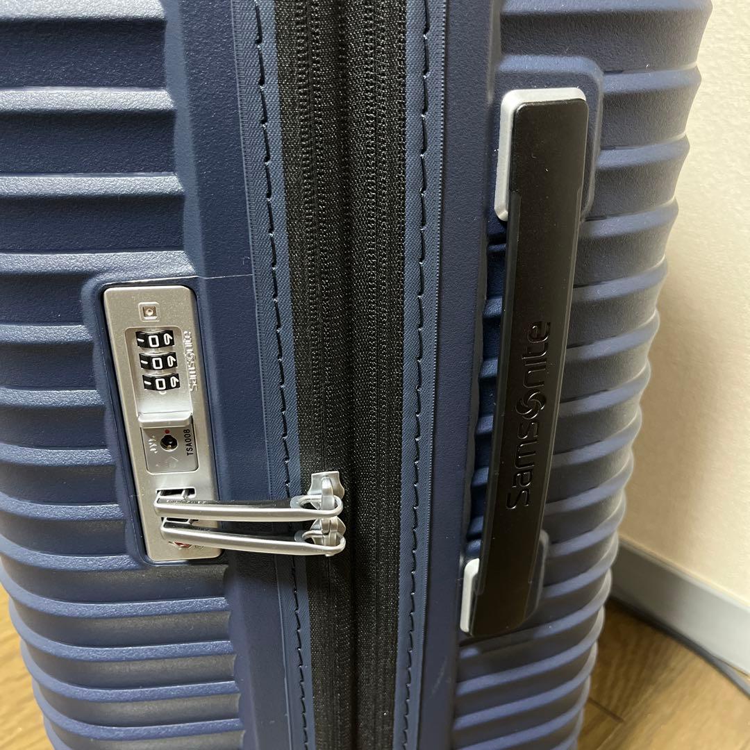 Samsonite スーツケース　SPINNER68/25 ブルーナイト￼￼￼
