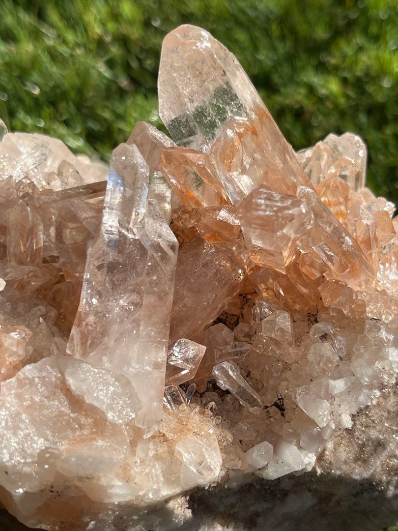 マニカラン　水晶　クラスター