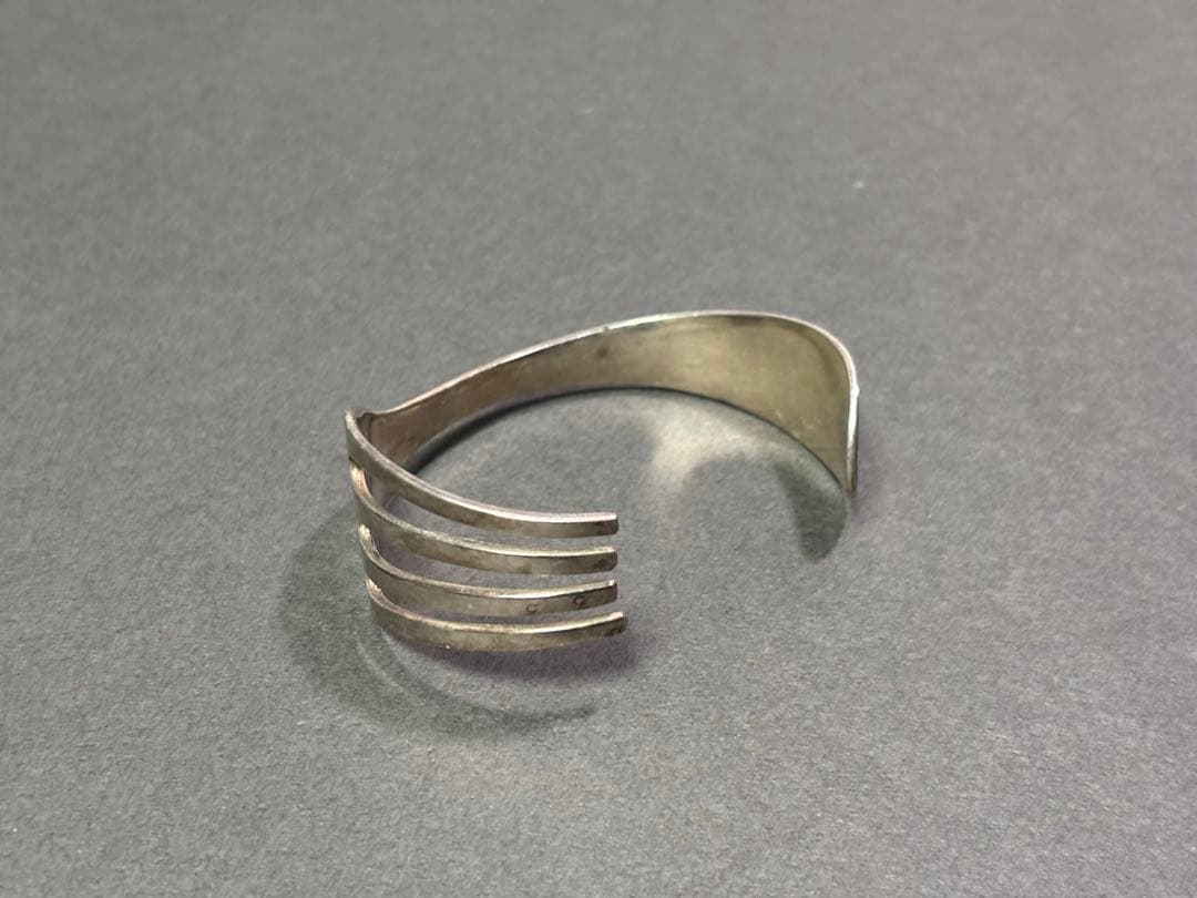 DAN × TOUAREG / ダン × トゥアレグ族　フォークバングル