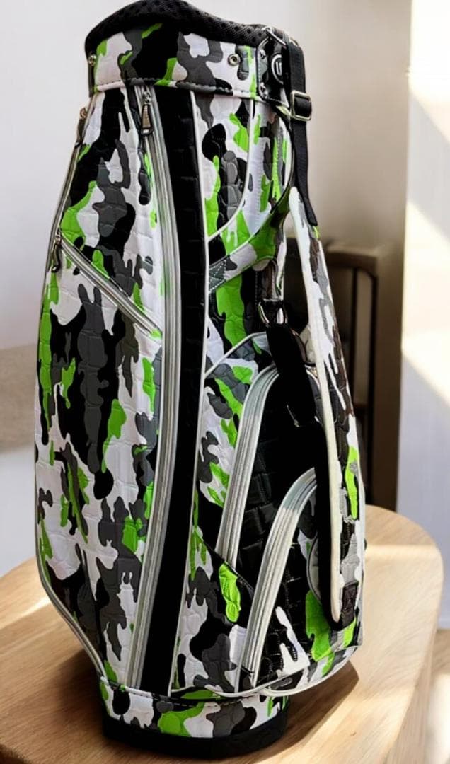 【新品未使用】　OUUL ワニ柄カモフラージュ ゴルフバッグGREEN