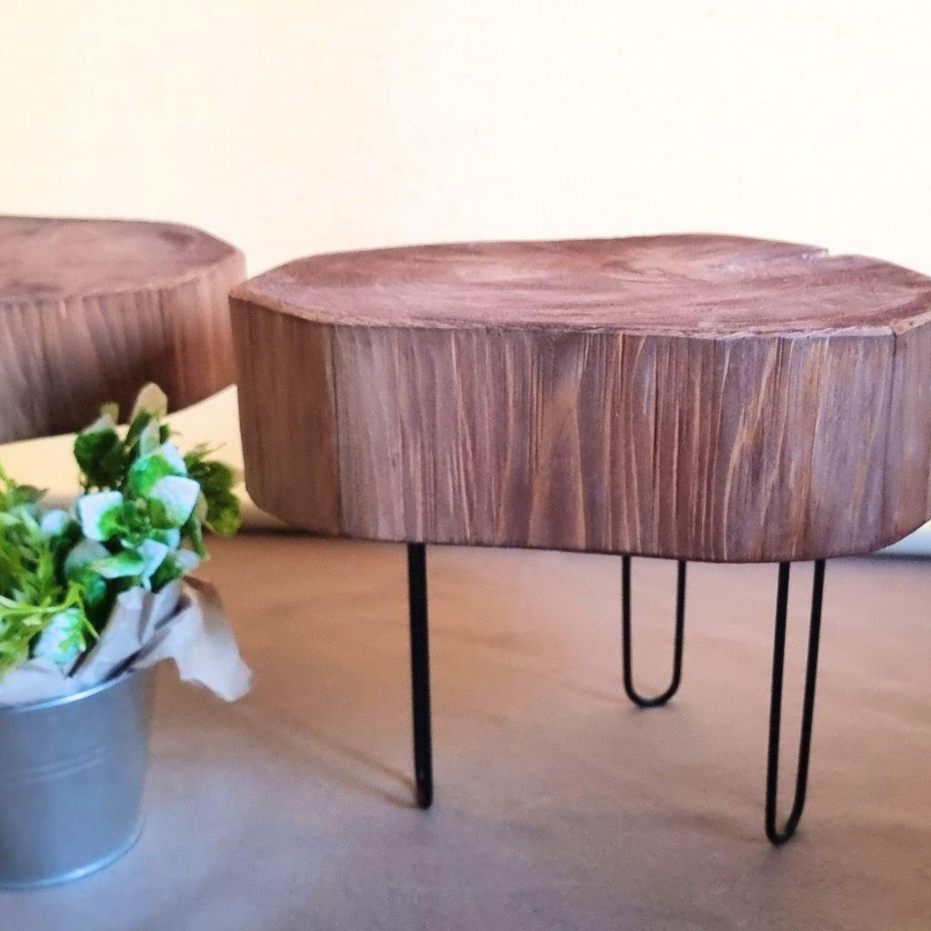 ナチュラルウッドのアイアンレッグテーブル エイジング塗装