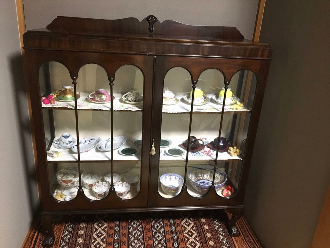 英国アンティーク　ガラスのショーケース　引き取り限定