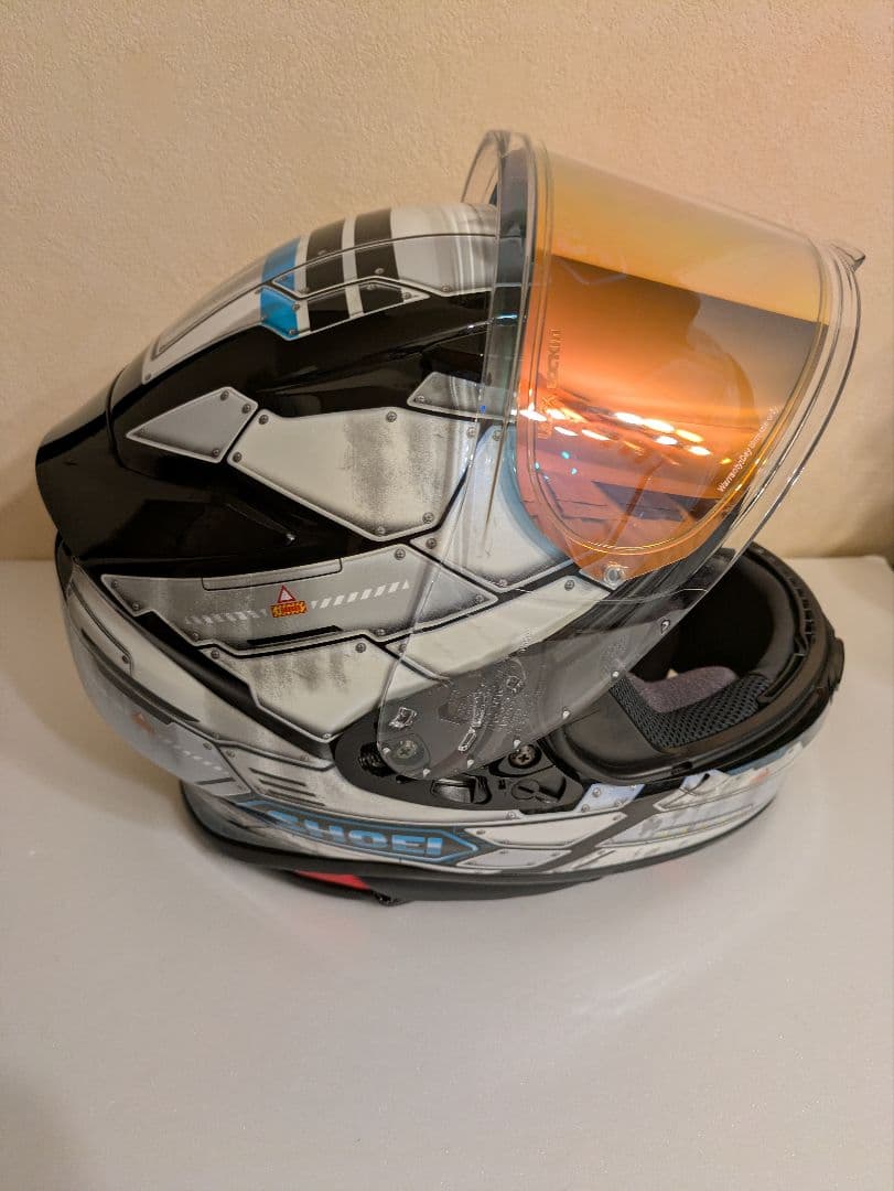 お〇！廃盤モデル★美品★SHOEI★Z-8★FORTRESS