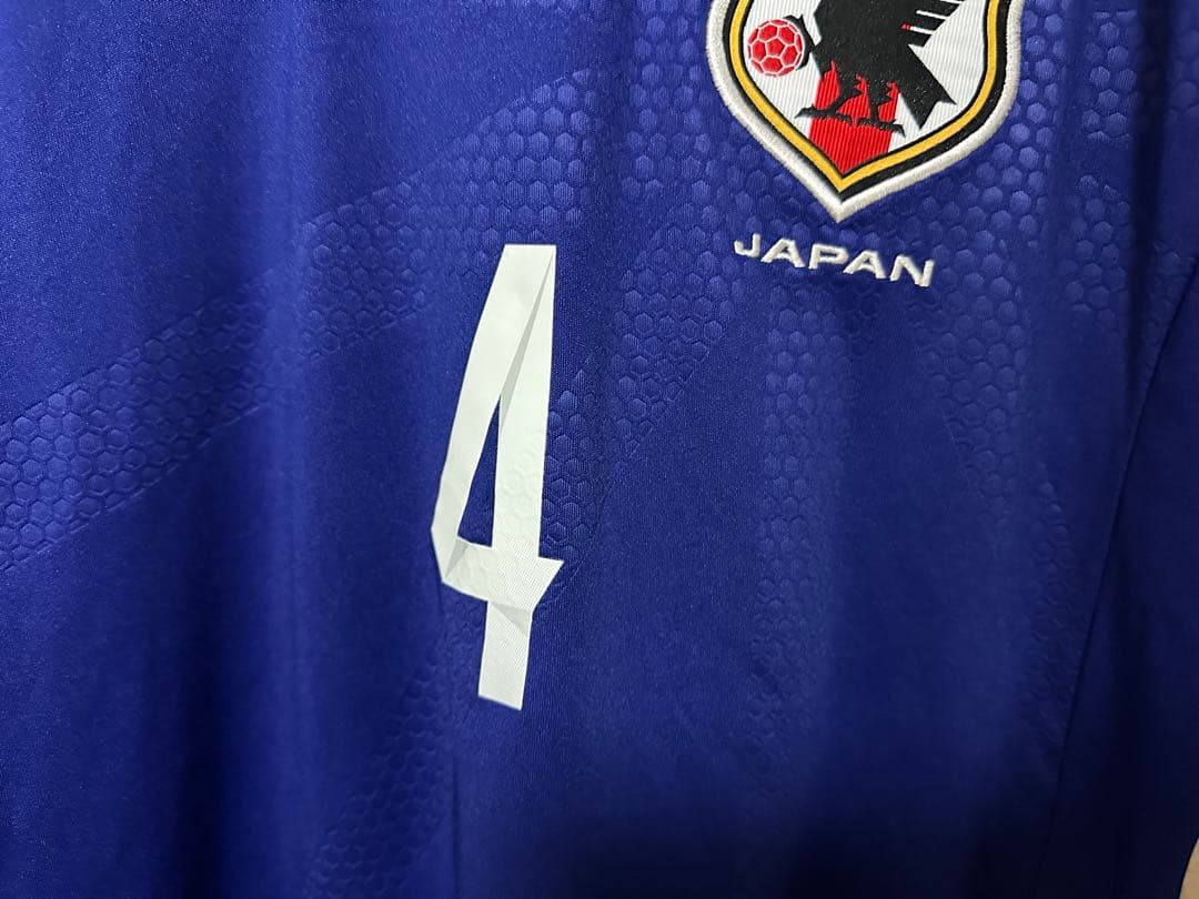 【正規品】日本代表 2014 ブラジルW杯 本田圭佑 ホーム 新品タグ付き M