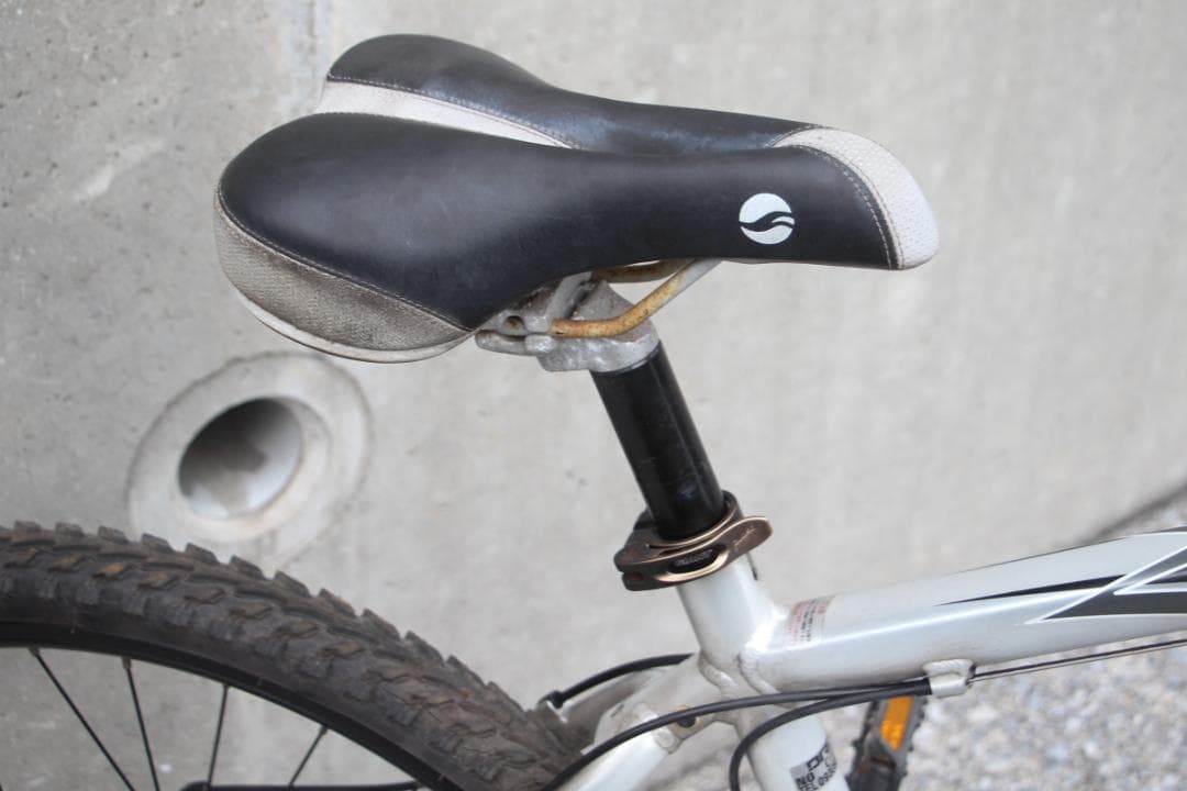 引き取り限定♪GIANT♪ROCK5500♪前後ディスクブレーキ♪ジャイアント♪