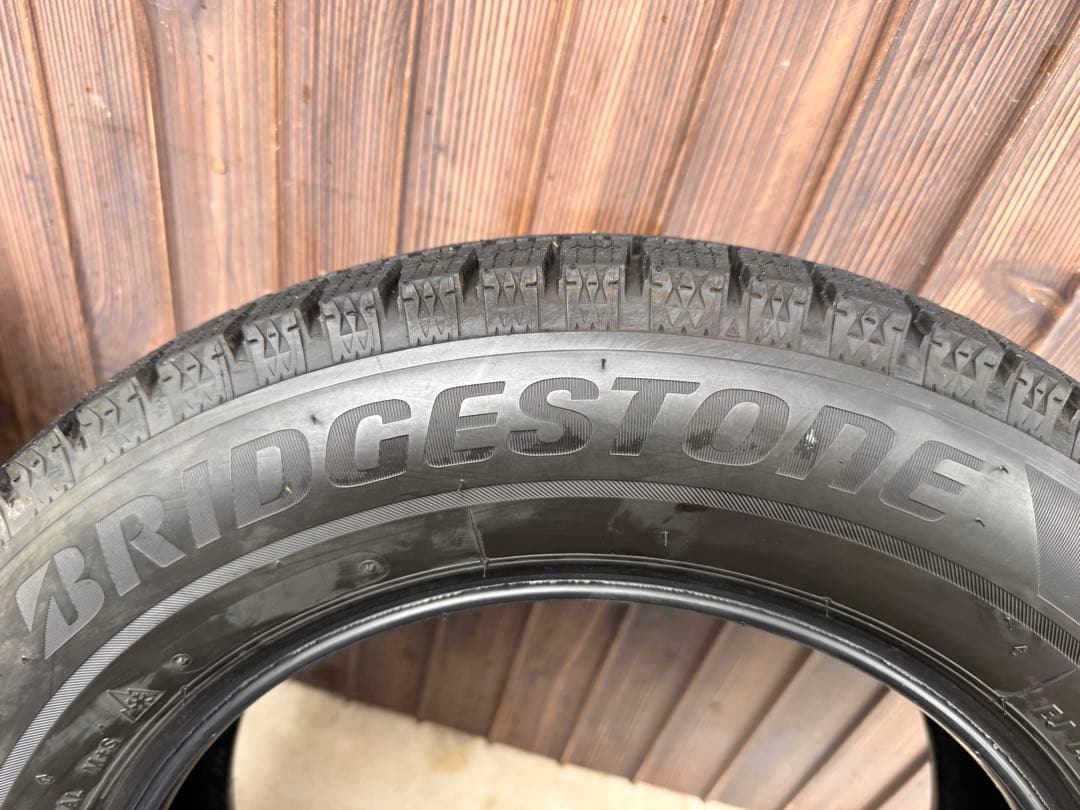 ブリヂストン BLIZZAK VRX2 185/65R15 2024年製造