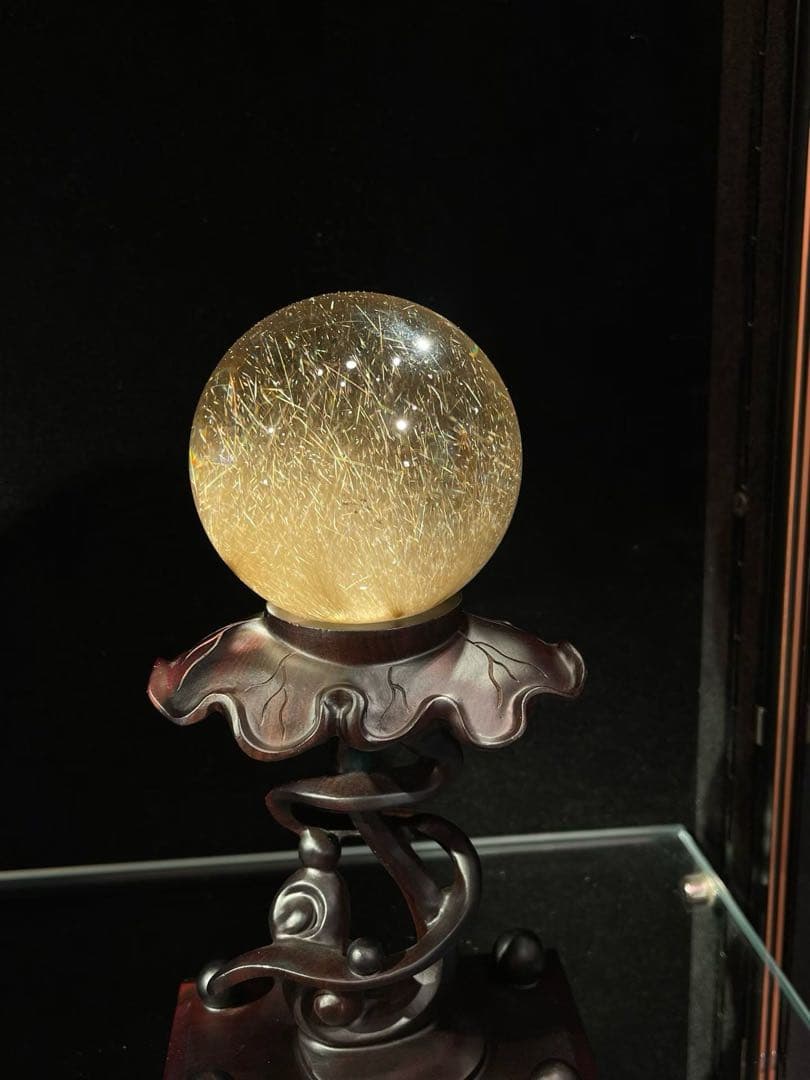 ⭐︎【極上品】天然銅色ゴールドルチルクオーツ 置物 65mm 321g