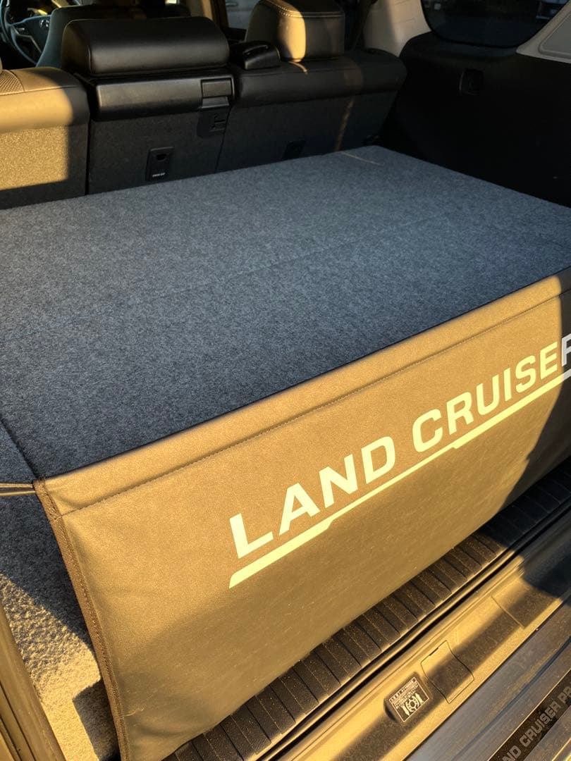 K*A様 150プラド　５人乗り　ベッド　ベッドキット　+ 純正ラゲージプロテク