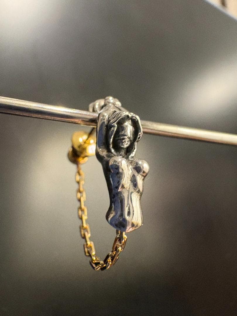 【フロワティエドール ピアス／片耳用】スコーピオンピアスのおまけ付き