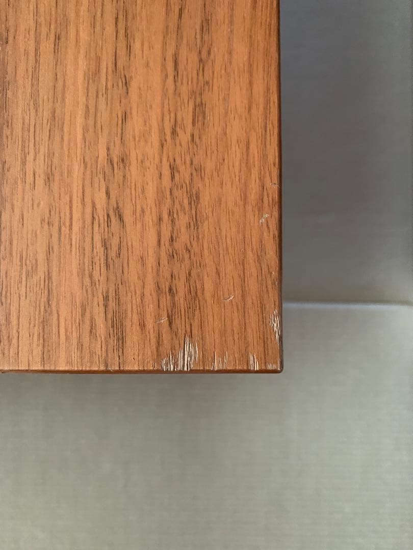 Bo Concept Chiva コーヒーテーブル （収納スペース付き）