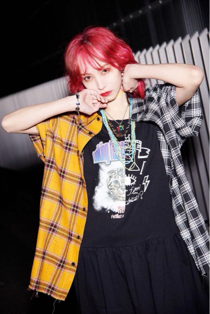 ROY reflect over joyバックジップチェックシャツ